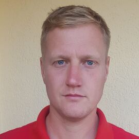 Dennis Holzhacker